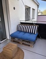 Palettensofa mit Auflagen und Kissen Outdoorgebraucht