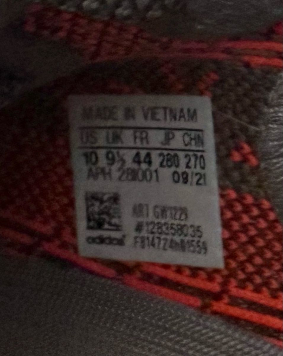 Adidas Scarpe da uomo: Adidas Yeezy Boost 350 V2 beluga reflective – Usato da Schaffhausen venduto da Guckyy 4