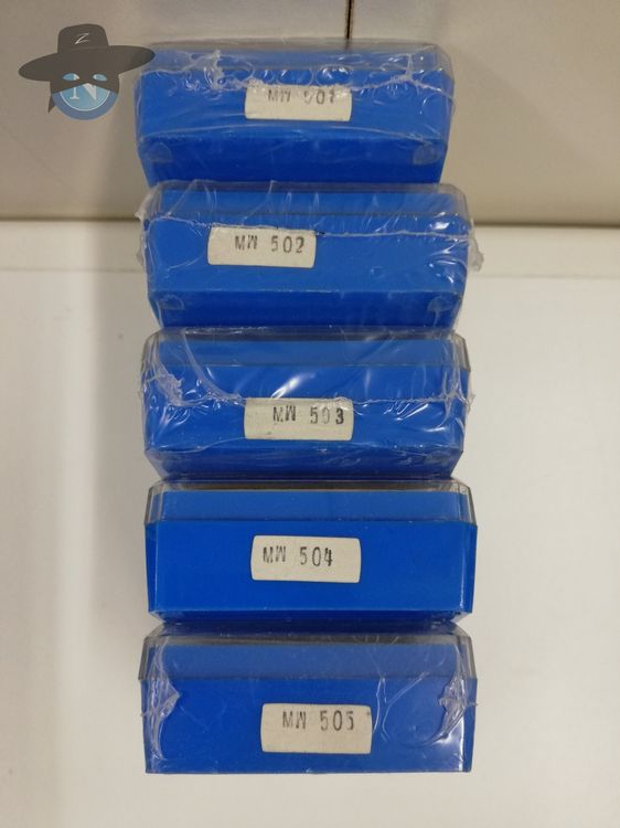 Sets Mit 5 Ungiftigen Quadratischen Dinsmores, Karpfen