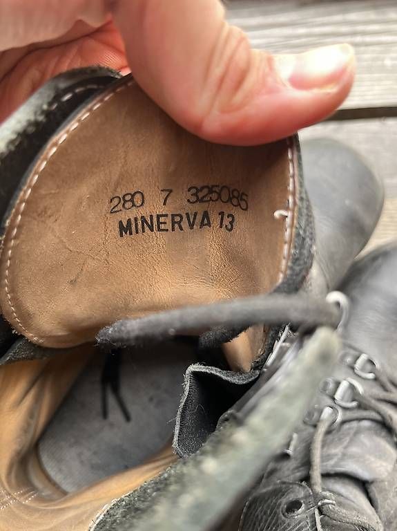 Scarpe da uomo: KS 14 – Usato da Schönried venduto da BigBlockV8 2