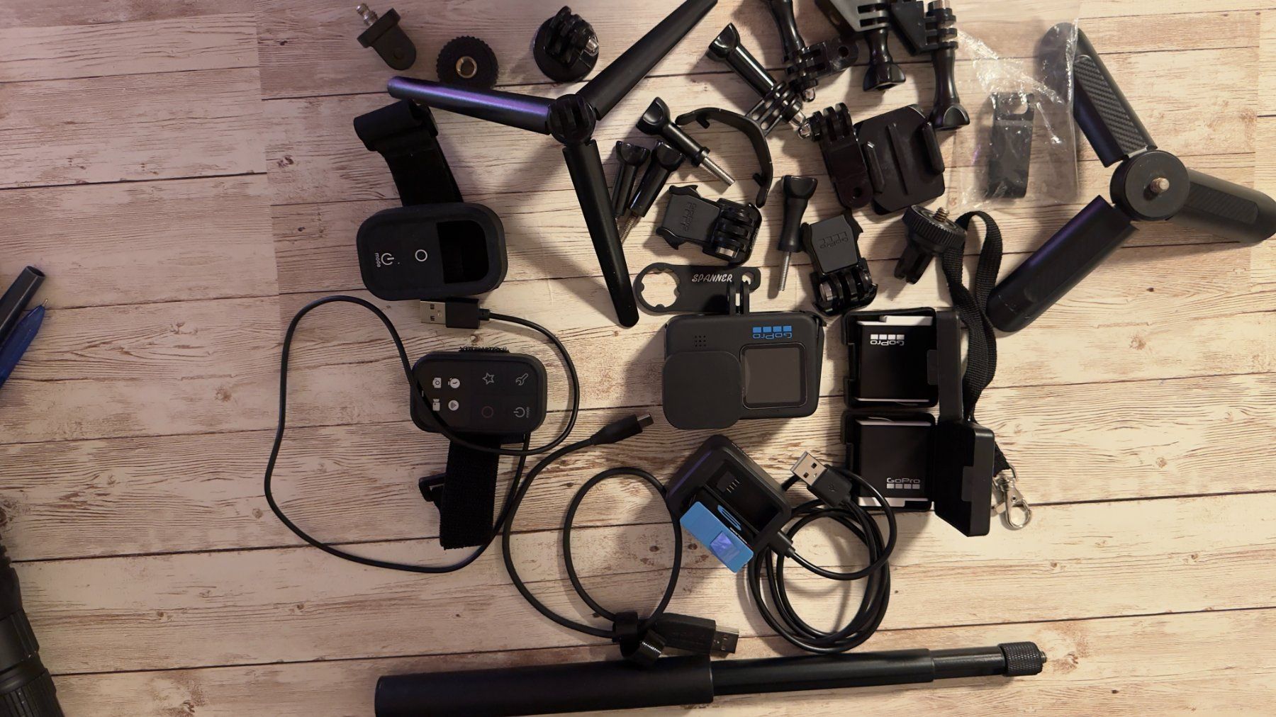 Gopro Action Cam: Gopro 10 mit allen zubehör – Usato da Zürich venduto da Carambina78 4