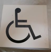 Behinderten Parkplatz Schild - Neuwertig