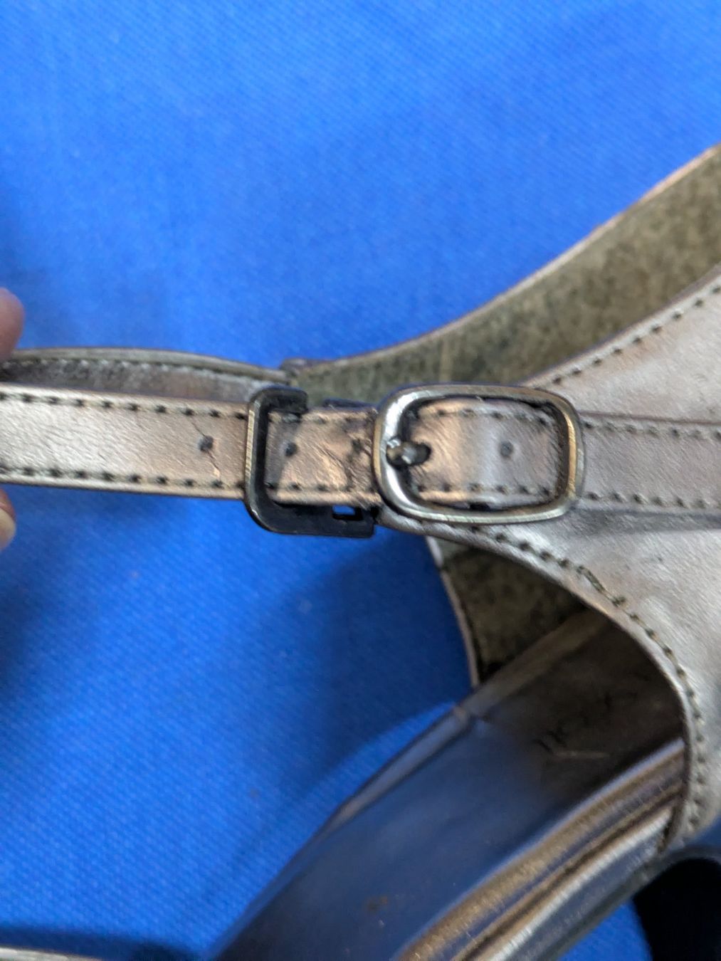 Scott Damenschuhe: Pumps/Sandaletten bronzefarbig Gr. 39 – Gebraucht aus Zetzwil von Stritzi 2