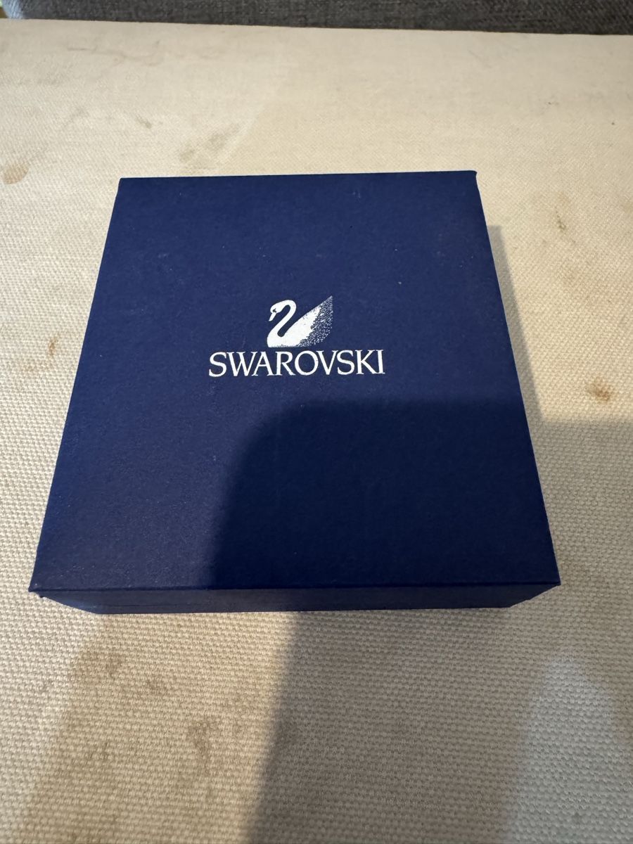Swarovski Orecchini pendenti & Orecchini a lobo: Swarovski Creolen Originalverpackt – Nuovo (secondo la descrizione) da Interlaken venduto da Bersen94 3