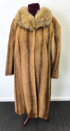 Damenpelzmantel Fuchs