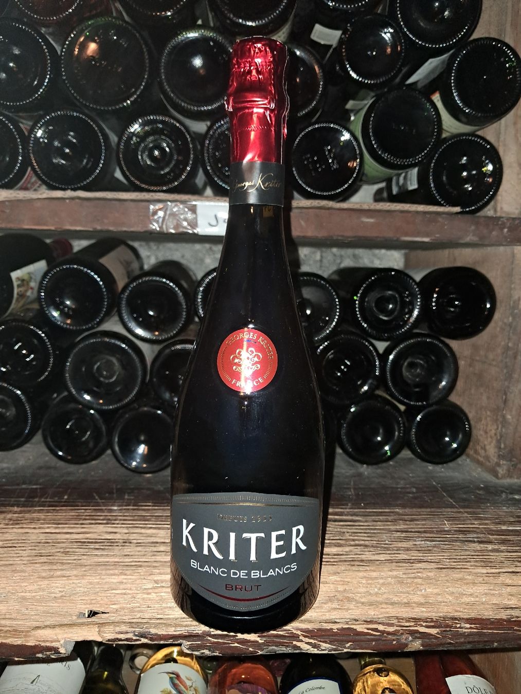 Vino: Kriter Brut Blanc de Blancs – Nuovo e nell'imballaggio originale da Le locle venduto da juliensaran