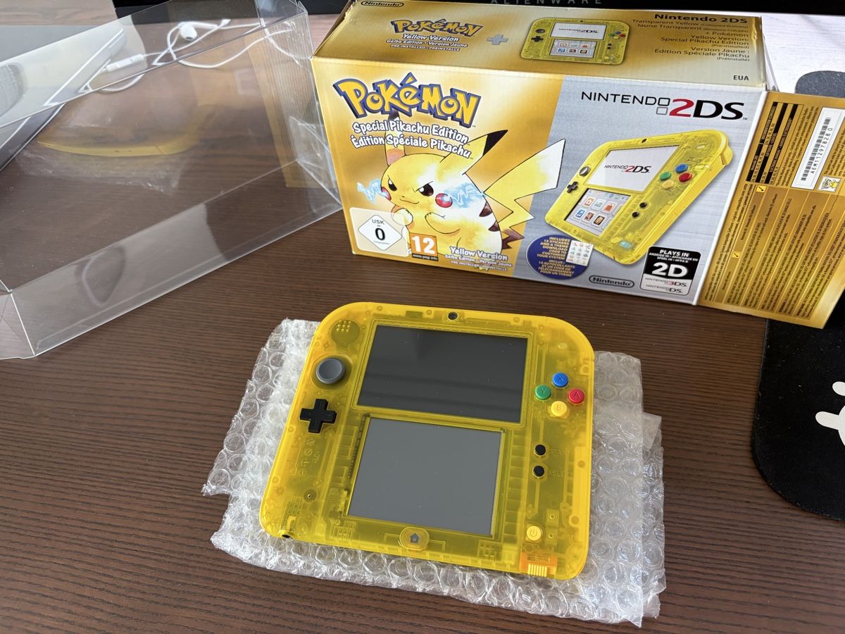 Nintendo Console: 2x Nintendo 2DS Limited Pokemon Edition – Usato da Kloten venduto da Friendly_Collector 1