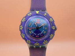 Swatch Scuba 200 "Bermuda Triangle" SDN106, neue Batterie