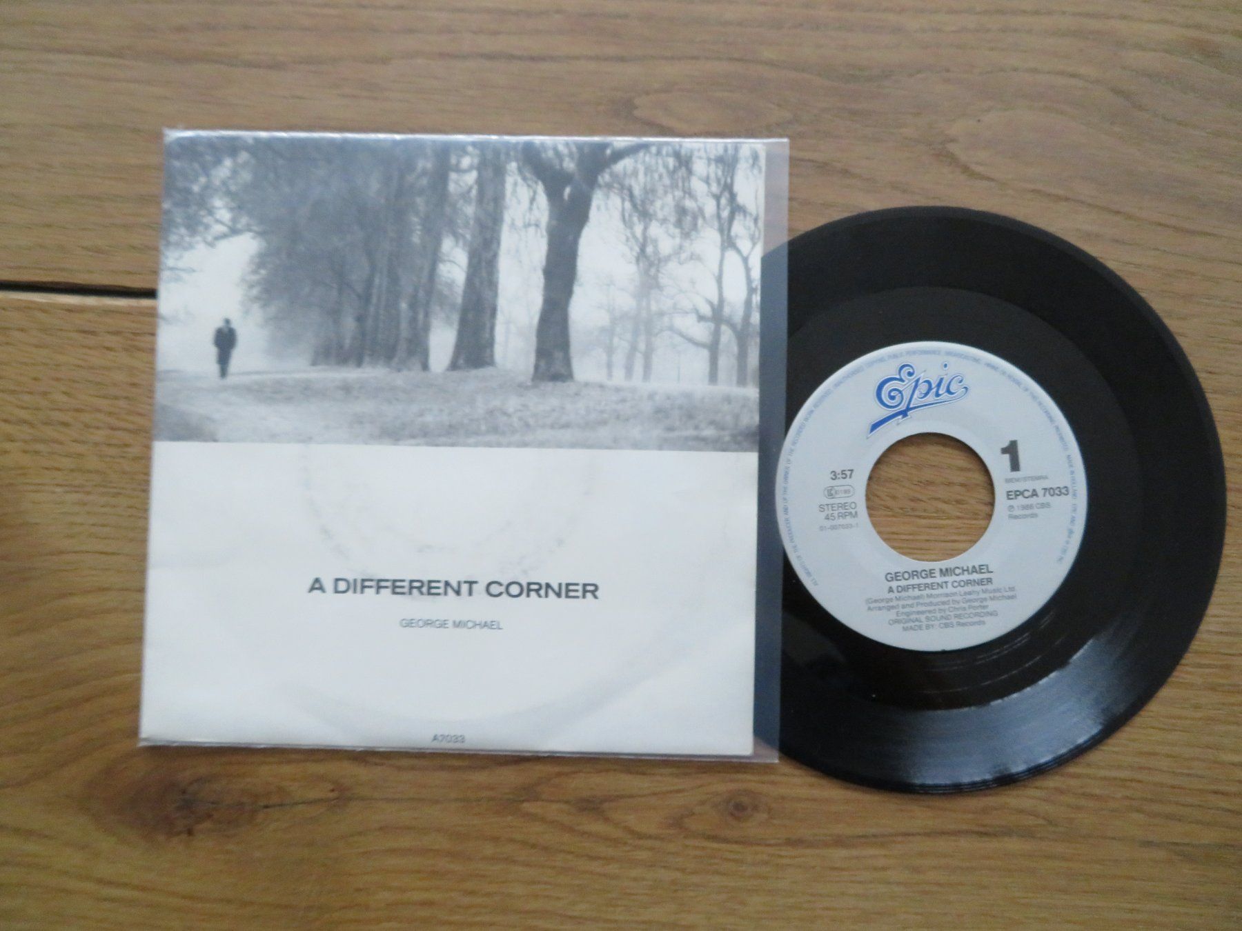 Dischi in vinile: George Michael - A Different Corner - Seltene Single! – Nuovo (secondo la descrizione) da Zürich venduto da max_cp5f