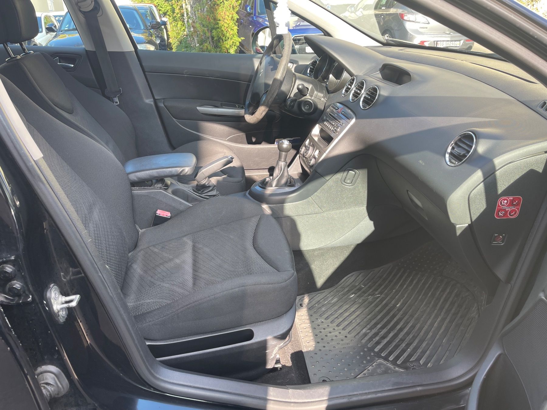 Peugeot Automobili: Peugeot 308 – Usato da Amriswil venduto da gimo_24 7