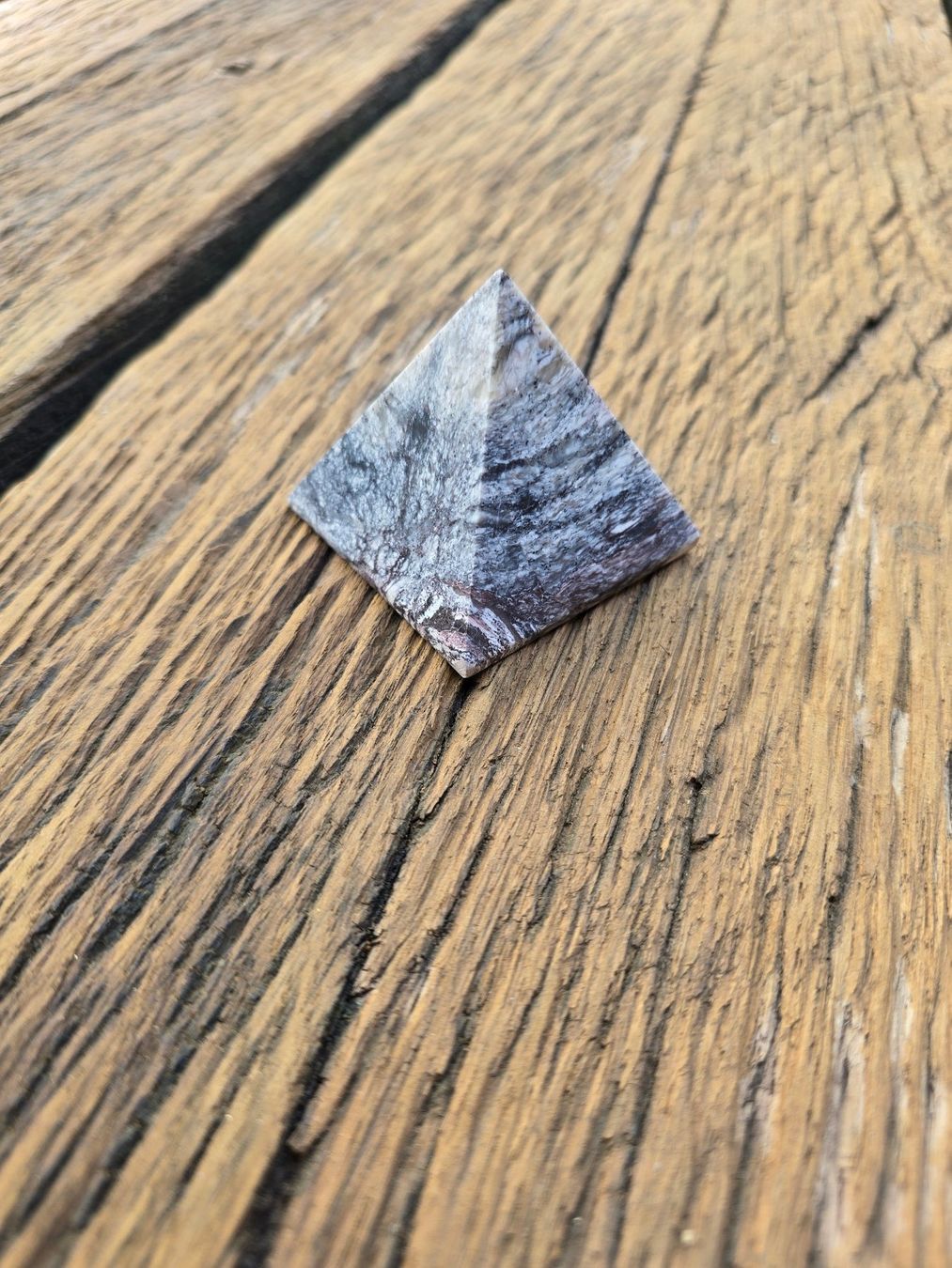 Minéraux & Lithothérapie: Stein: Pyramide – D'occasion à Romanshorn par Rachacha 3