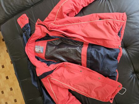 Sherpa Outdoor Damenjacke Gr. XL – Rot – Wind- & Outdoorjack