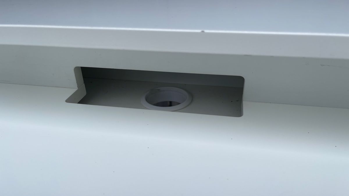 Scrivanie: Schreibtisch Ikea – Usato da Ottikon venduto da nik_k78b 3