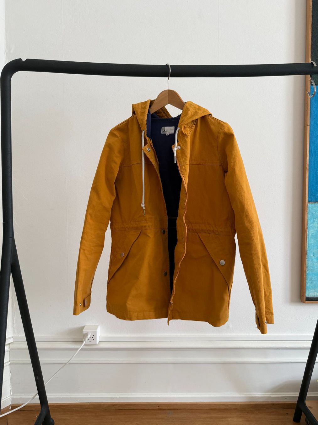 Volcom Giacche: Gelbe Volcom Jacke, regenabweisender Stoff – Usato da Basel venduto da Smarten