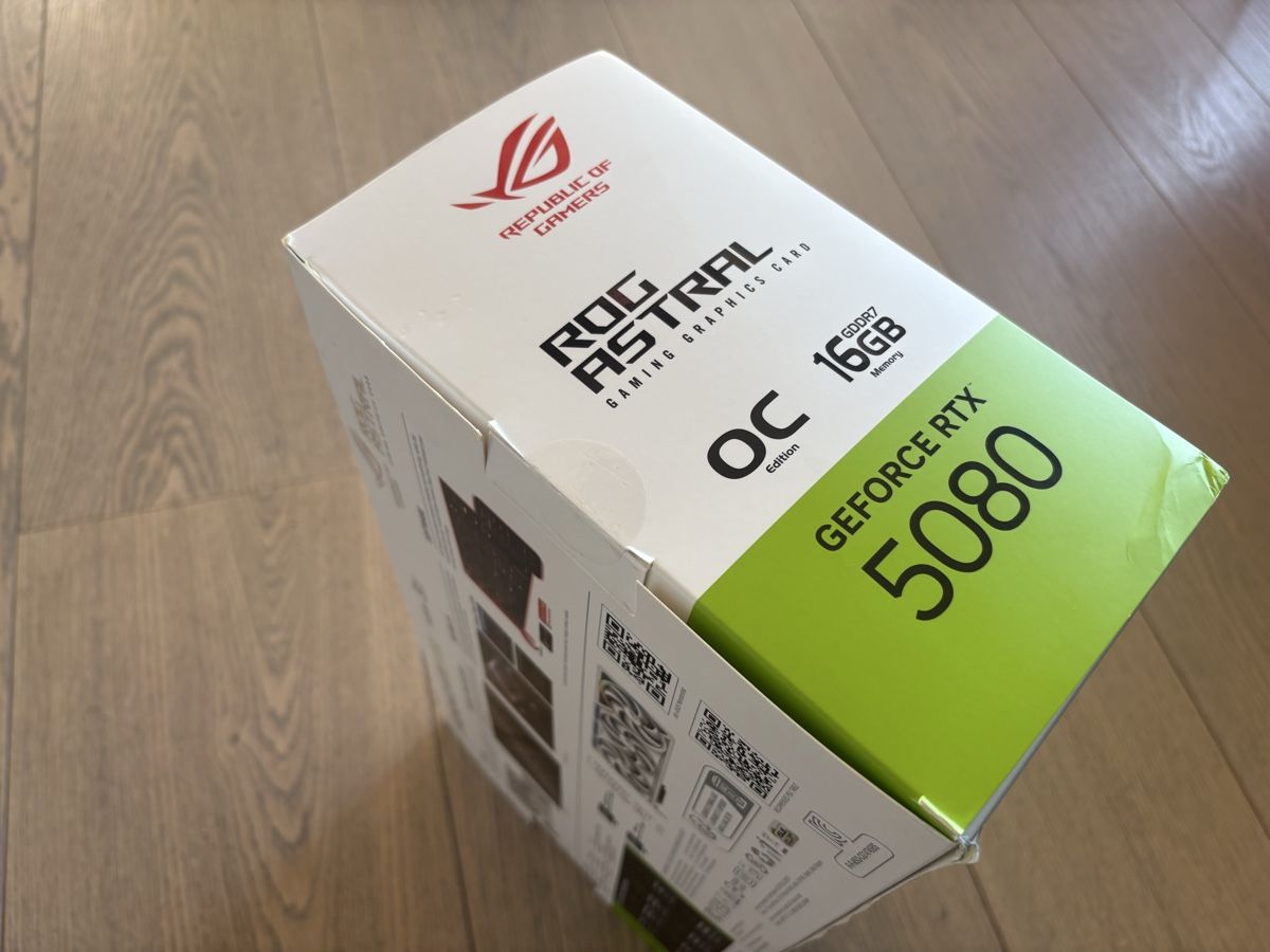 Asus Cartes graphiques: ASUS ROG Astral GeForce RTX 5080 White OC – Neuf avec emballage d'origine à Zumikon par Kilu75 3
