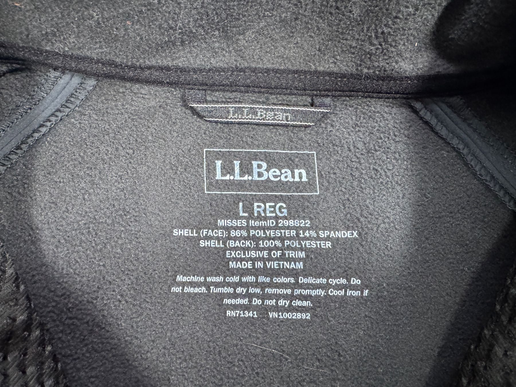 Giacche: L. L. Bean Pathfinder SoftShell jacket Women SZ L – Usato da Neuchâtel venduto da _Easy_to_Find_ 4