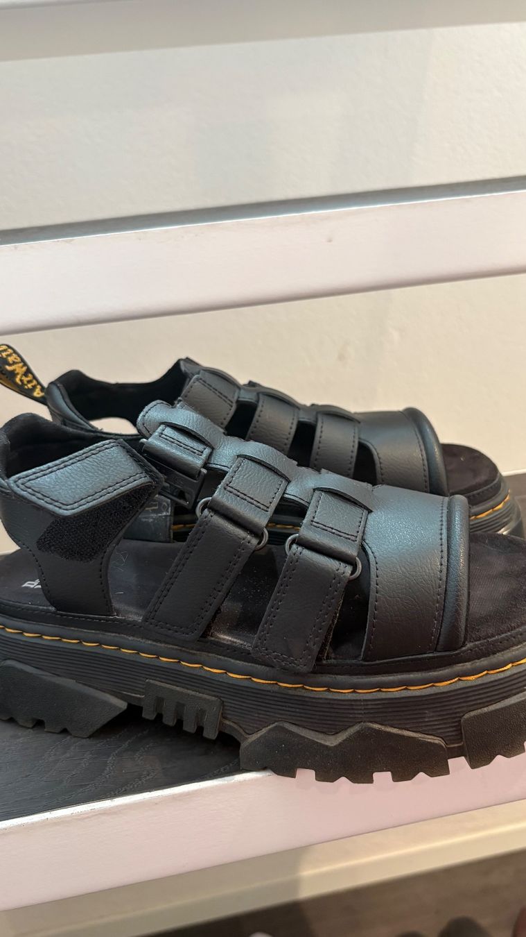 Dr. Martens Damenschuhe: Dr. Martens MATTISON Black – Gebraucht aus Willisau von val_tl9c 3