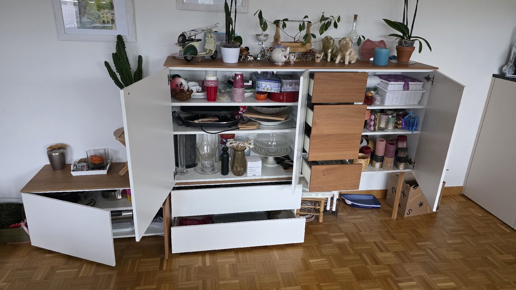 Credenze: Sideboard mit viel Stauraum – Usato da Luzern venduto da F.Cremona 1