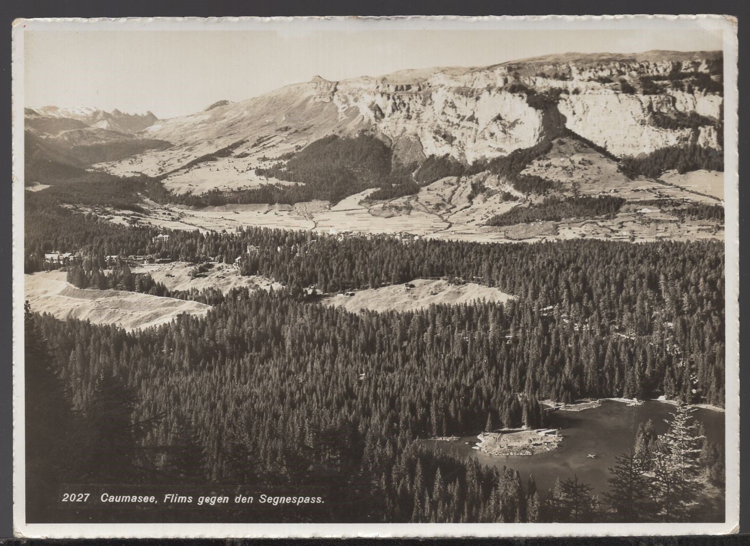 Cartoline postali: Caumasee   Flims  gegen  den  Segnespass – Usato da Aarau venduto da kufi44