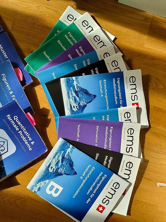 Livres: Diverse Numerus Clausus NC Bücher – D'occasion à Zürich par sil_2ygd 3