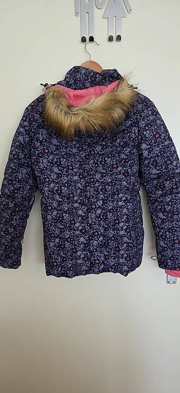 Jacken & Mäntel: Veste – Gebraucht aus Veyrier von car_6c5z