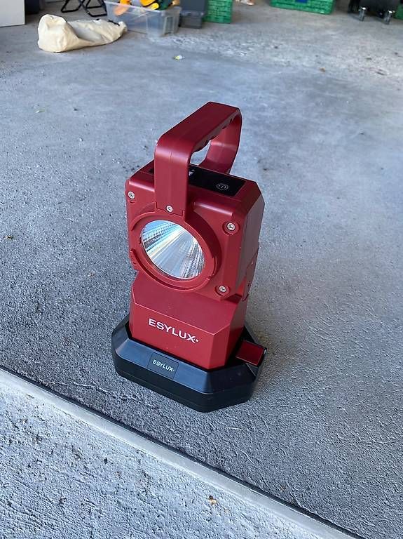 Lampade: ESYLUX SLP-2 LED-Handscheinwerfer / Arbeitsleuchte – Nuovo e nell'imballaggio originale da Gutenswil venduto da Benist89 1