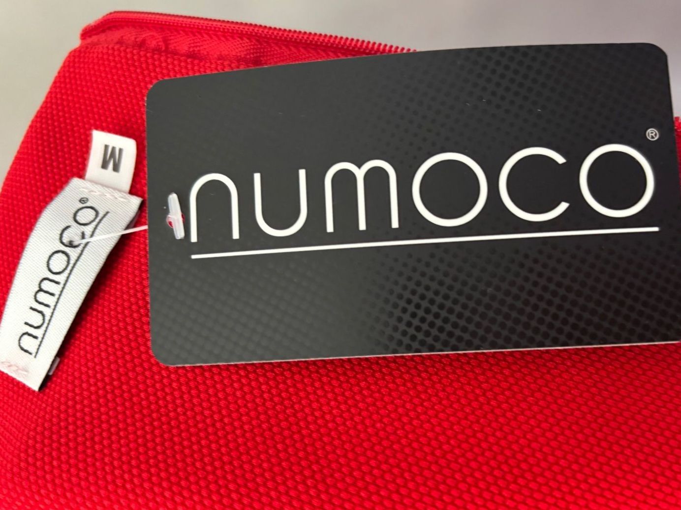 Kleider: Robe rouge de la marque Numoco  Neuve avec étiquette T.M – Gebraucht aus Peseux von Cresus27 6