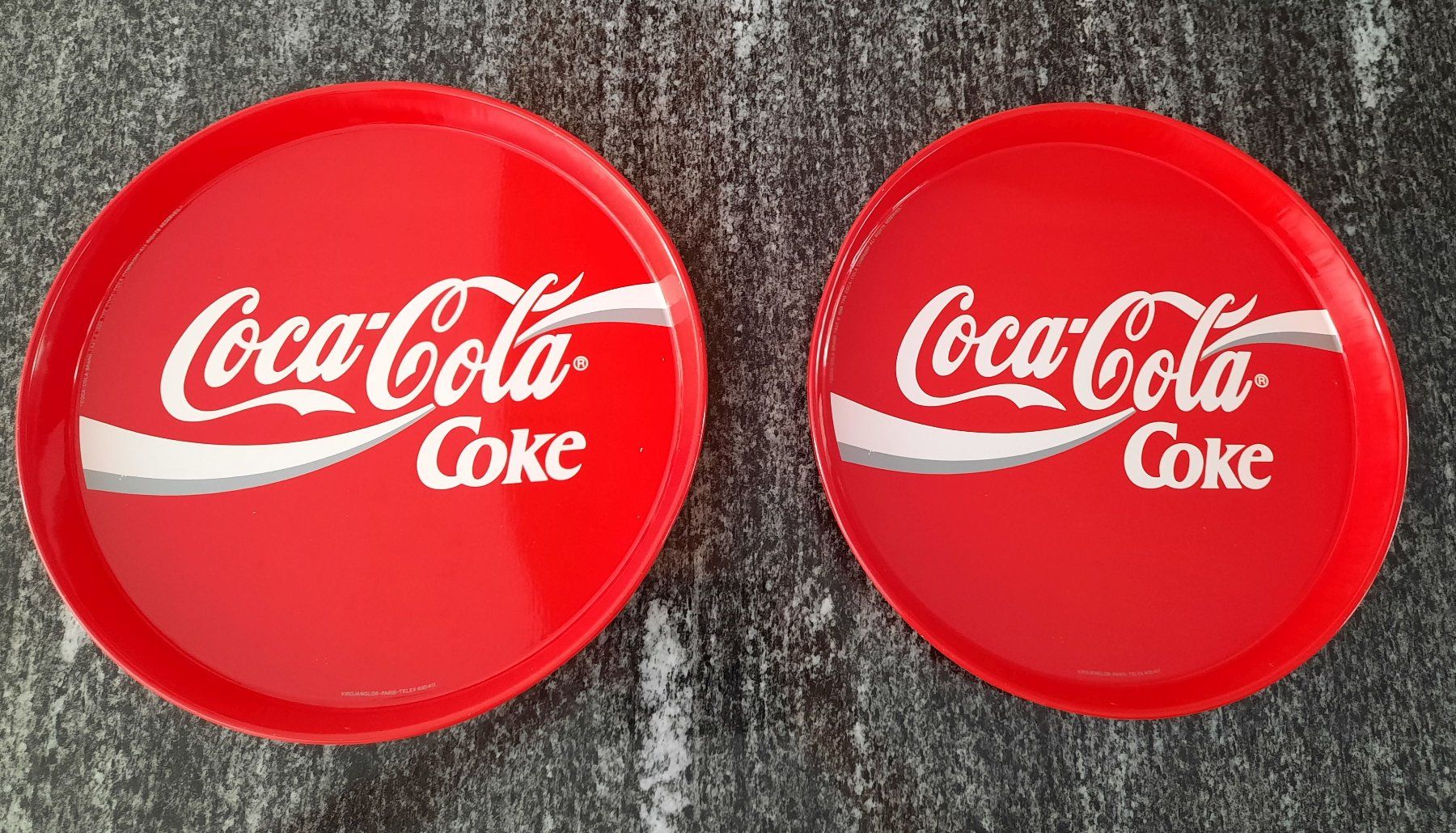 Servierplatten: Vintage Cola-Serviertablets (2 Stk.) – Gebraucht aus Illnau von Flomi75