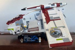 Lego Star Wars UCS 75309 Republic Gunship