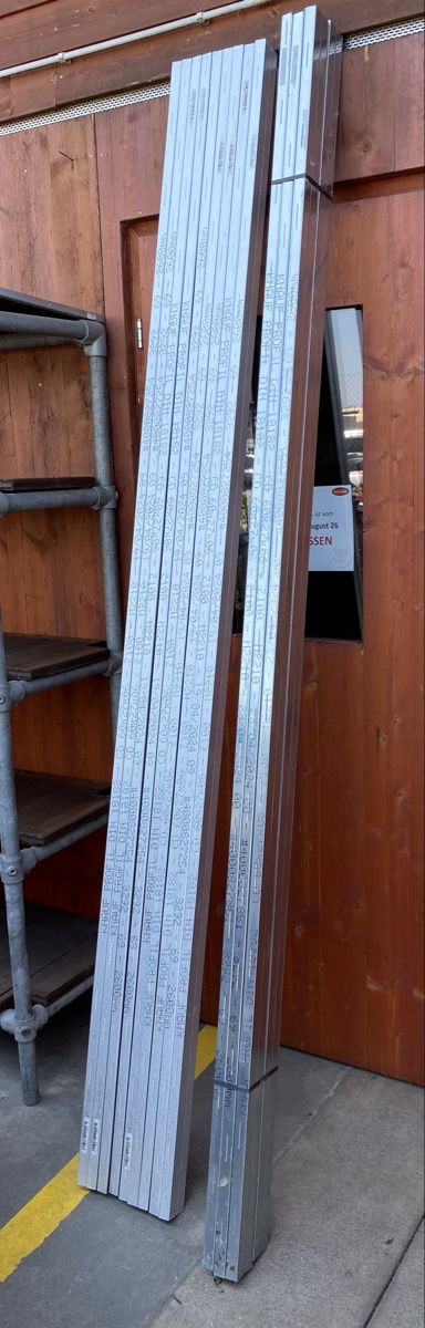 Profilati: Knauf C-Profil 60 x 27mm NEU – Nuovo (secondo la descrizione) da Glattbrugg venduto da Pischte.Brockenhaus 1