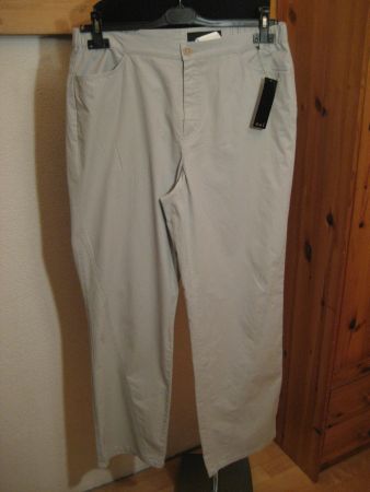 Pantalon stretch OUI taille 44, neuf