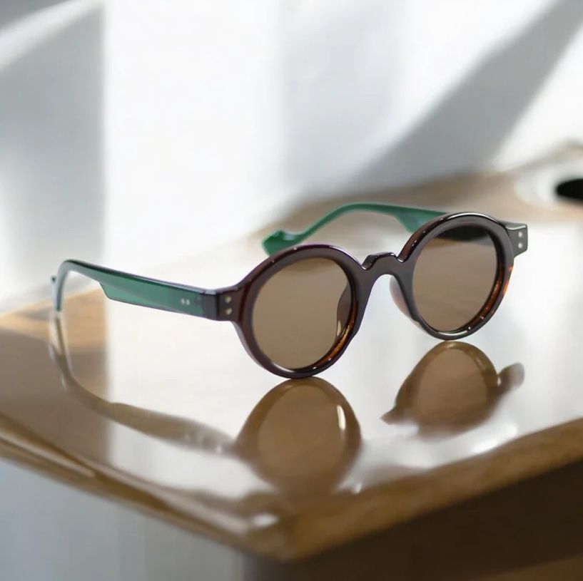 Occhiali & Lenti: Designer-Sonnenbrille – Nuovo (secondo la descrizione) da Zürich venduto da ReStyle.