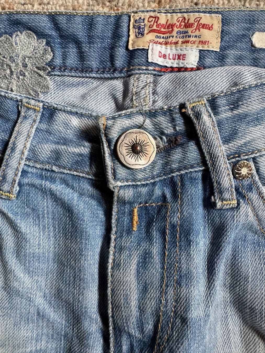 Replay Jeans: Replay Jeans Wendie hellblau W25 – Gebraucht aus Unterseen von bid2buy 5