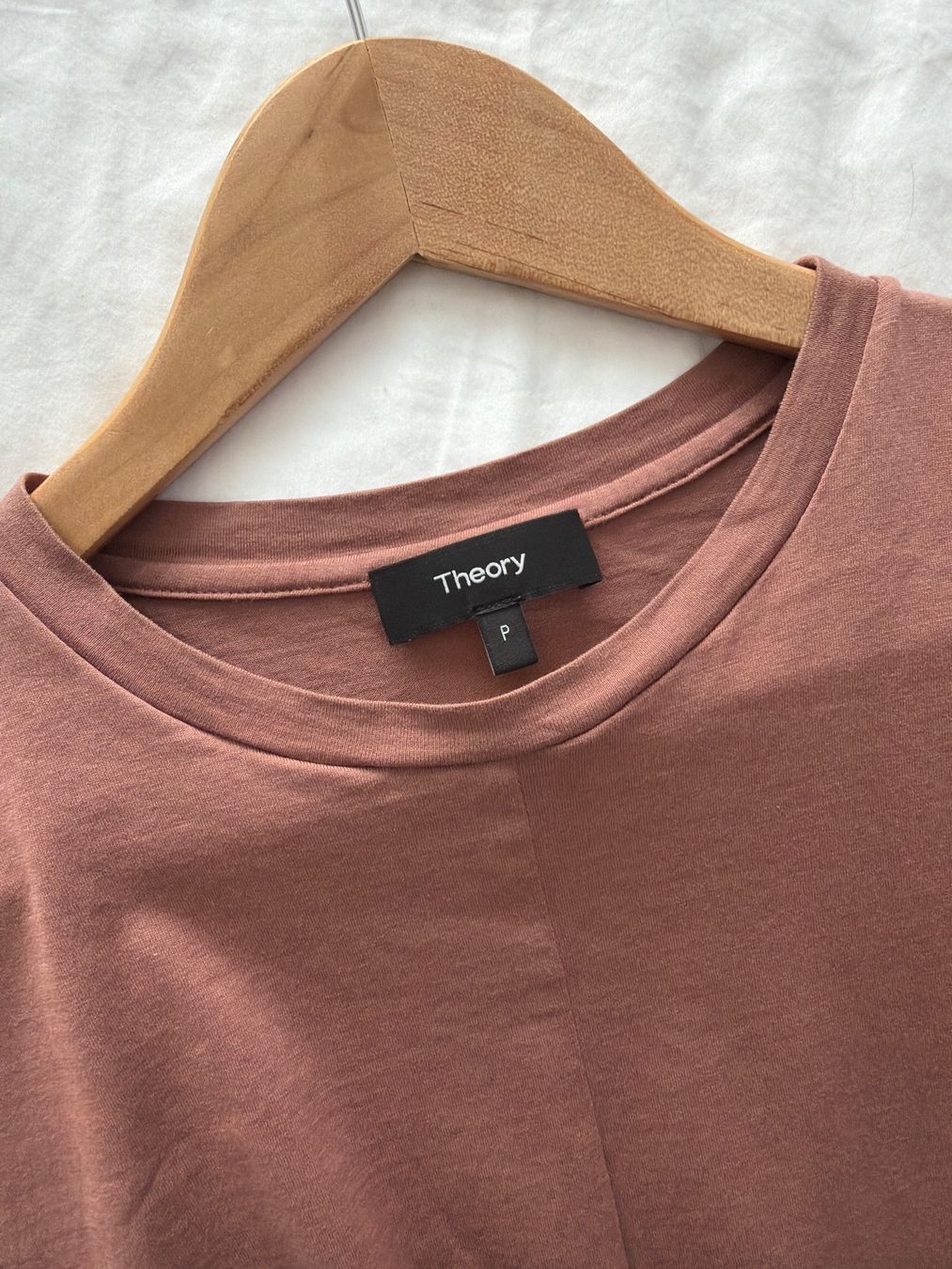 Theory T-shirt: Theory T-shirt – Usato da Dübendorf venduto da MariaS. 4