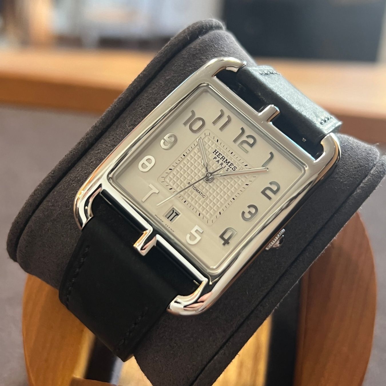 Hermès Uhren: Hermès Cape Cod GM Automatic CD7.810 – Gebraucht aus Carouge GE von Watchaser 8