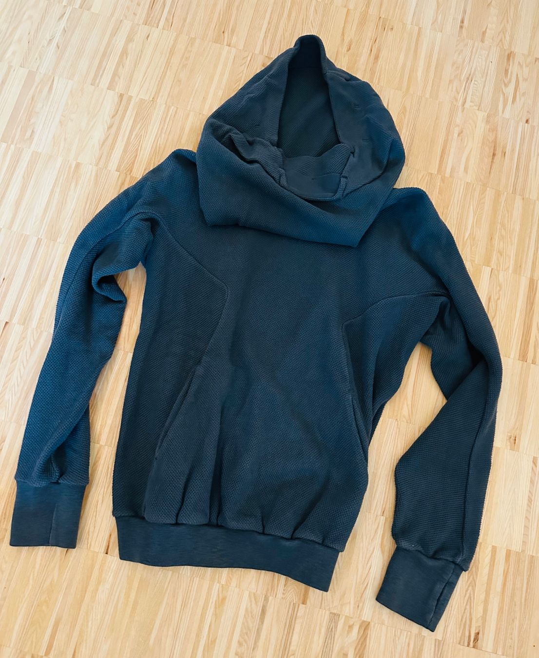 Pullover & Sweatshirts: BORIS BIDJAN SABERI Pullover Hoodie  XL – Neu (gemäss Beschreibung) aus Zürich von VR2528 8