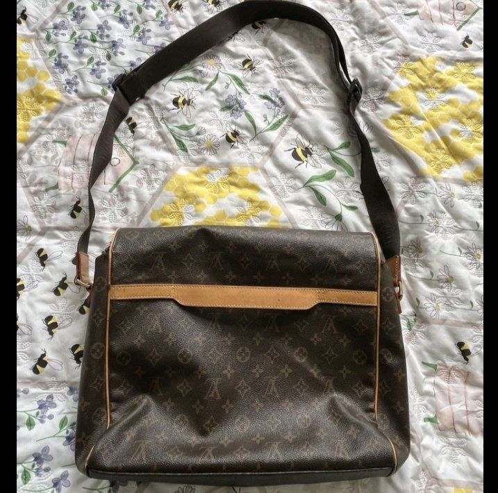 Louis Vuitton Borse: Louis Vuitton Laptop Tasche – Usato da spreitenbach venduto da duftkissen 1