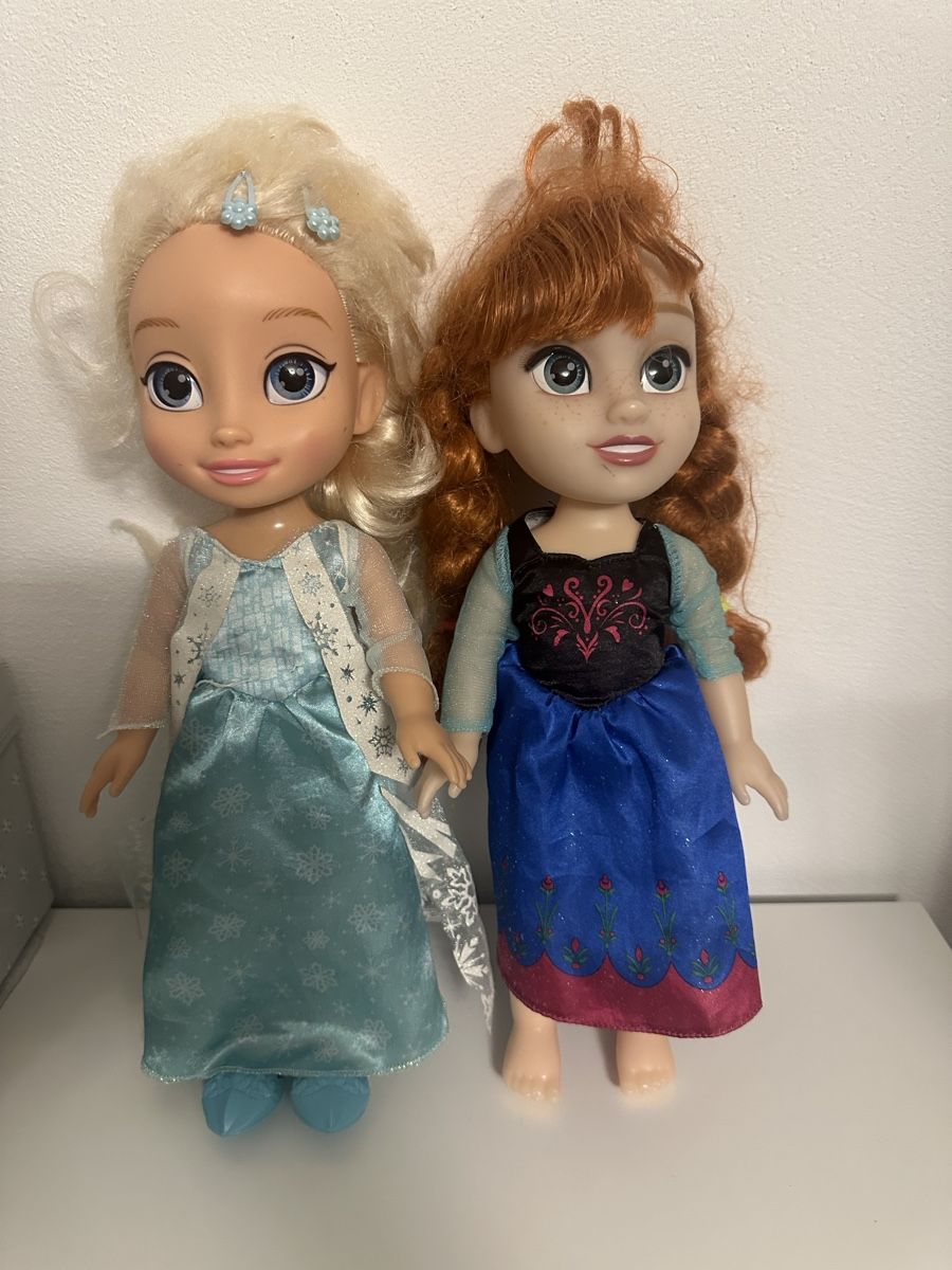 Bambole: Anna und Elsa Puppen – Usato da Flüelen venduto da Lulu2204