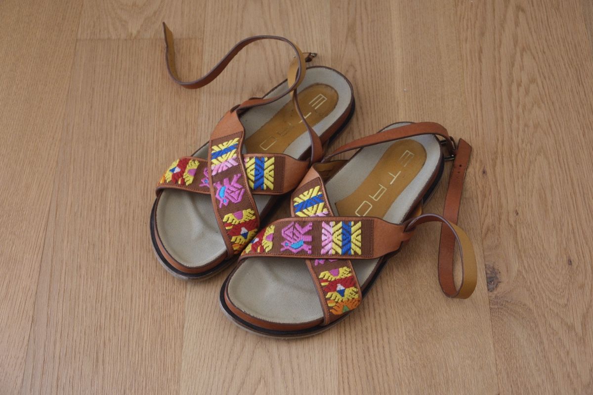 Etro Scarpe da donna: ETRO Designer Sandalen – Usato da ZÜRICH venduto da KaJotKe