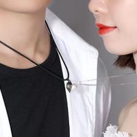 Collier avec pendentif en forme de cœur