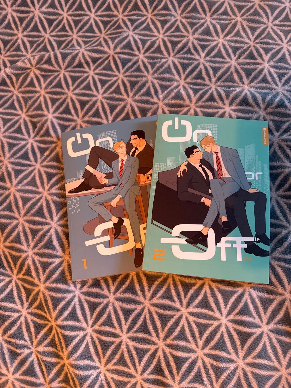Fumetti: On or Off Band 1+2 Deutsch – Usato da Basel venduto da fiona_second-hand_BS