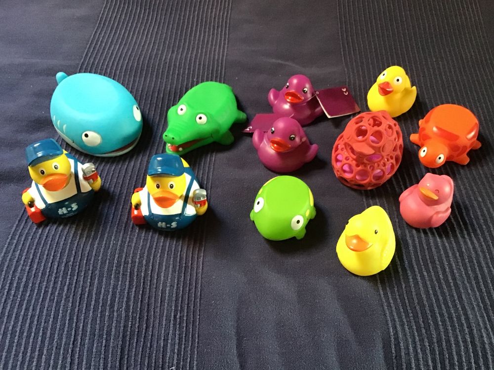 Gummi Entchen & Tierli Badespass, zum Teil neu (Gebraucht) in Rüti ZH ...