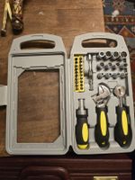 Werkzeugkoffer, Werkzeugset Neu (D)