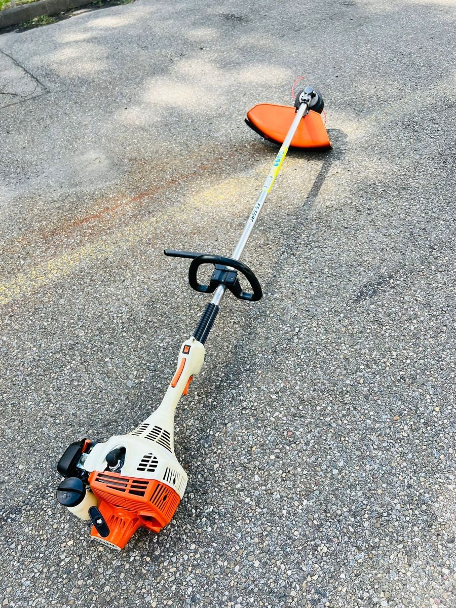 Stihl Tutti gli attrezzi: Rasentrimmer Stihl FS 55 Neu Model – Usato da Urdorf venduto da mas_5wfz 3