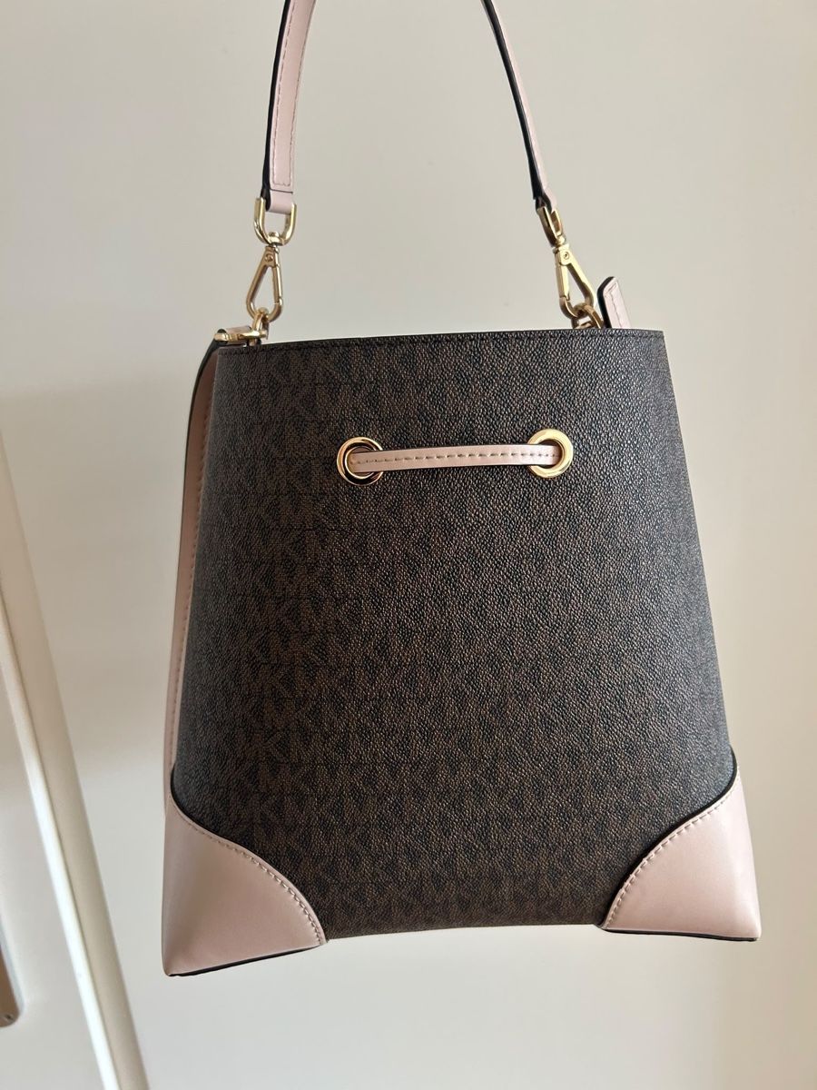 Michael Kors Taschen für Damen: Michael Kors Buckettasche – Neu (gemäss Beschreibung) aus Uetendorf von Lucutus-Picard 1