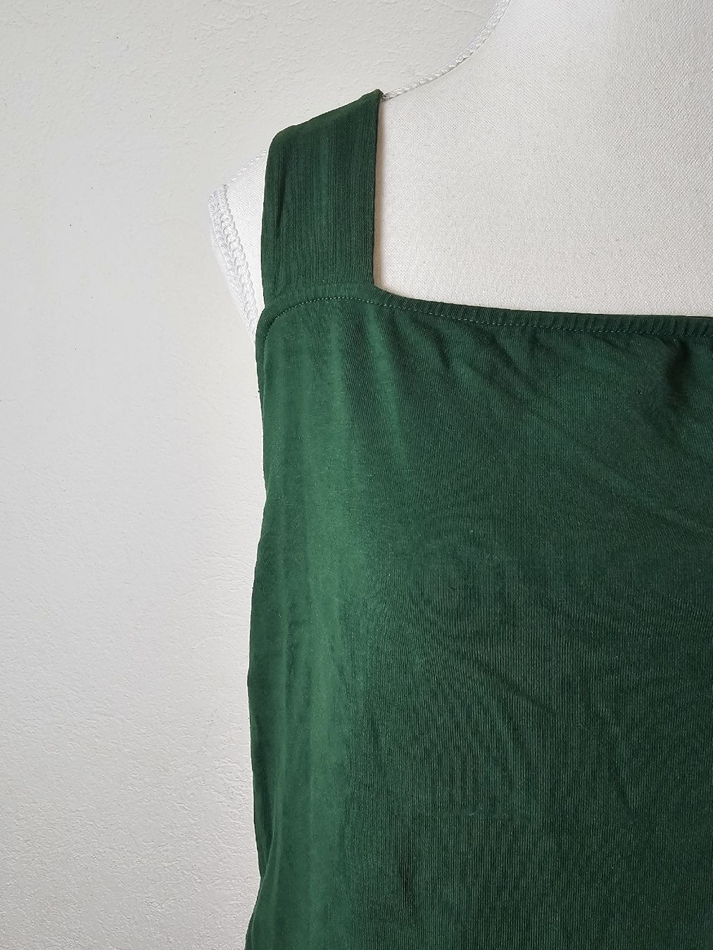 Tops: Débardeur vert, dos croisé – Gebraucht aus Cortébert von Maam_Moon 1