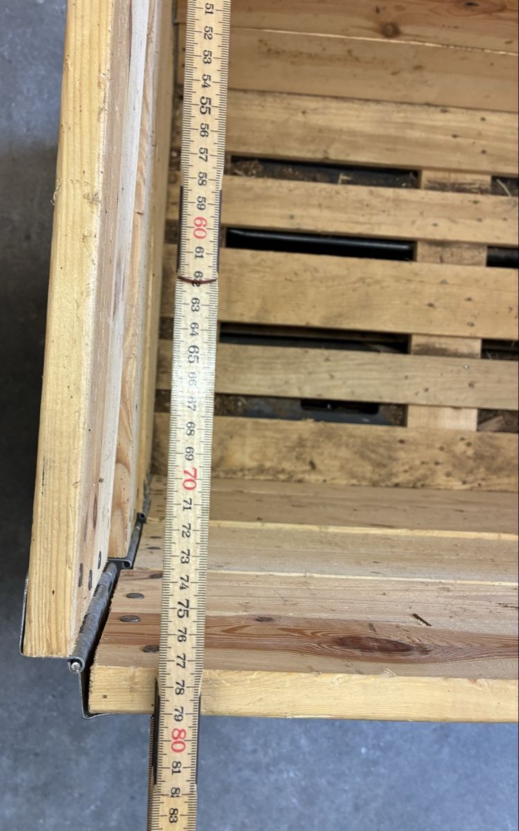 Pallets: Paletten mit Rahmen – Usato da Menznau venduto da Cabrio77rot 5
