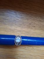 Bague vintage avec fausse opale