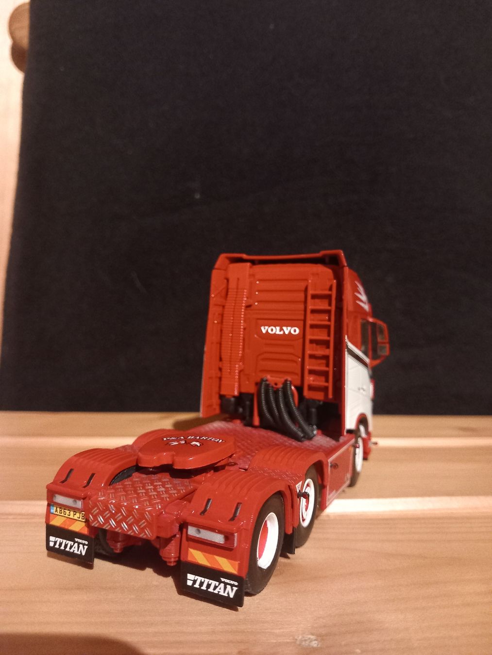Volvo Modellini d'auto: 1/50 Volvo Limited Edition – Nuovo (secondo la descrizione) da Strengelbach venduto da Imprezaboy1 4