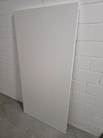 IKEA Tischplatte "Linnmon", weiss inkl. zwei Tischbeine